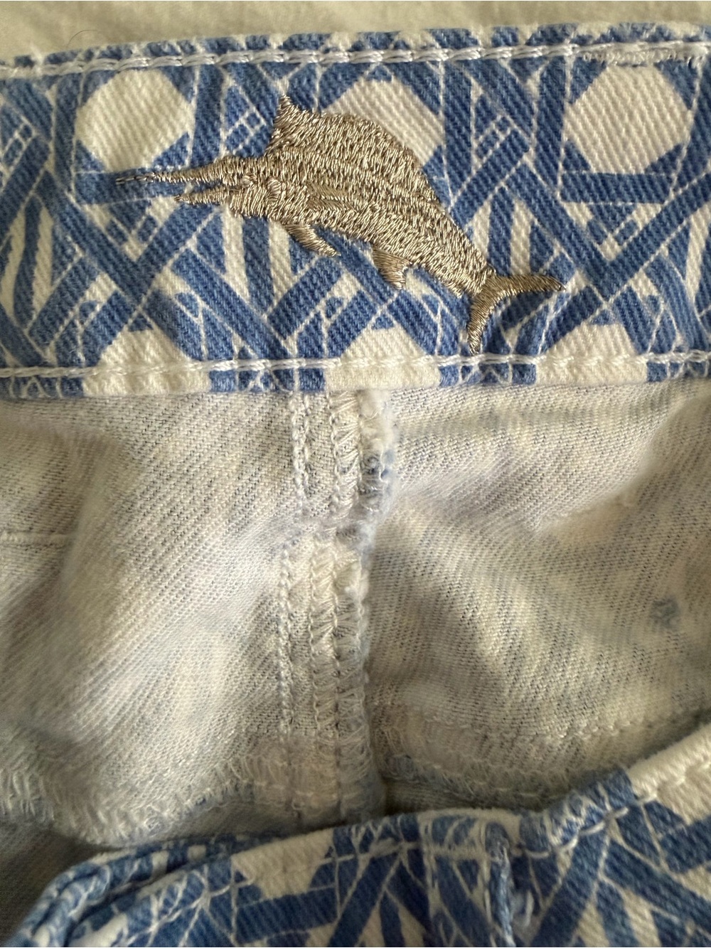 Tommy Bahama "Cataline Caning"  Ankle Jeans - Picture 4 of 6